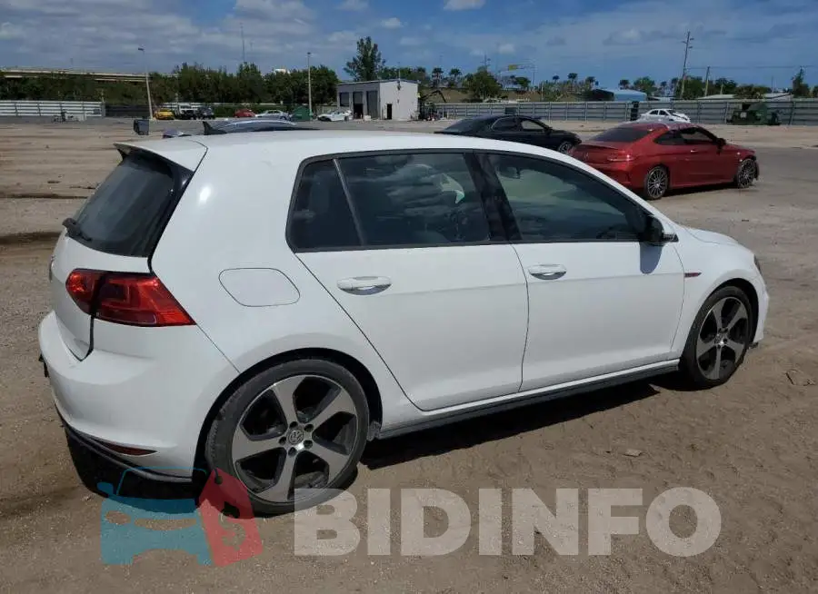 3VW5T7AU2HM016729 Photo# 3