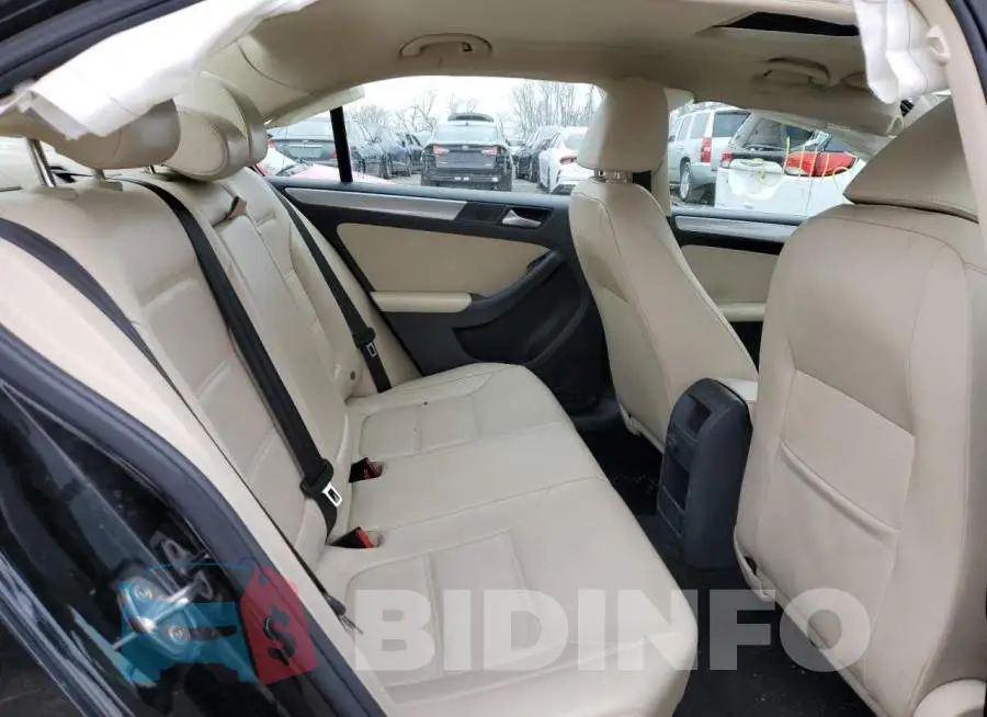 3VWDB7AJ7HM383131 Photo# 10