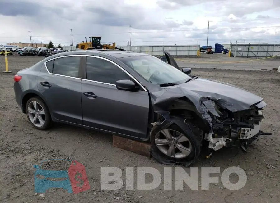 19VDE1F33EE008157 Photo# 4