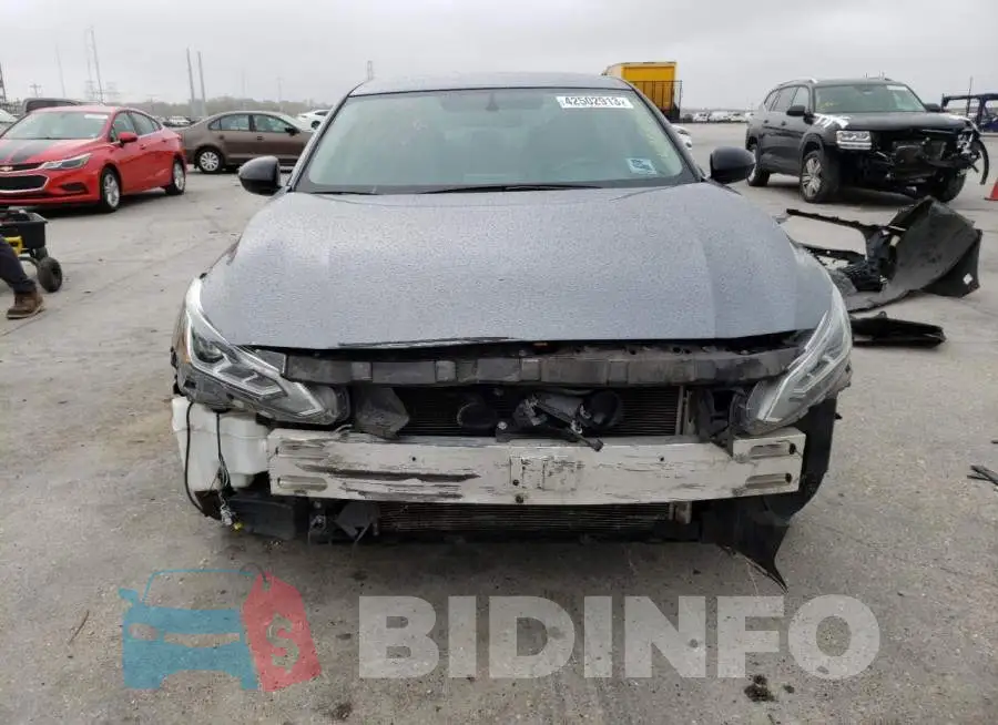 1N4BL4CV8KC181600 Photo# 5
