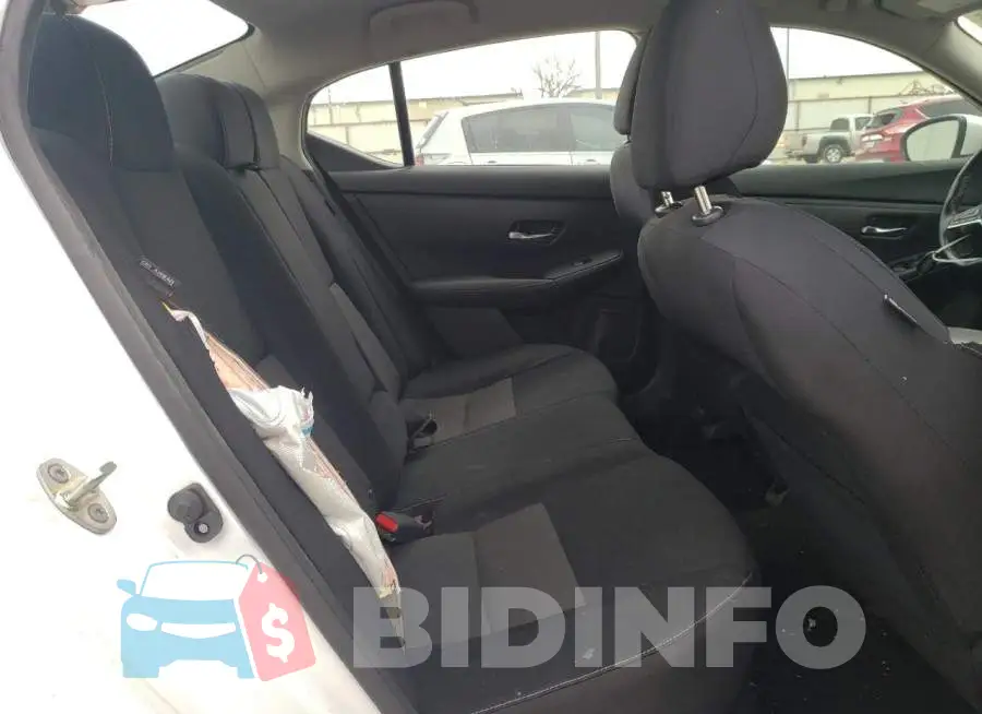3N1AB8CV9LY243615 Photo# 10