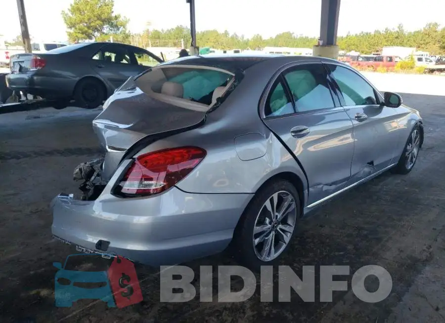 WDDWF4JB8JR315311 Photo# 4