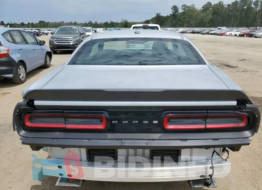2C3CDZBT9PH525811 Photo# 6