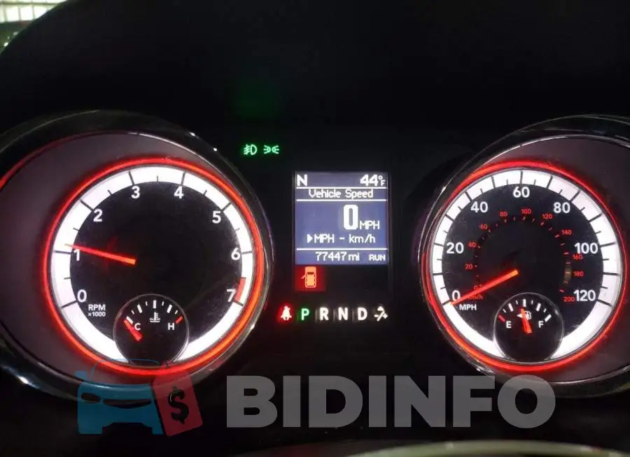 2C4RDGEG9JR220190 Photo# 9