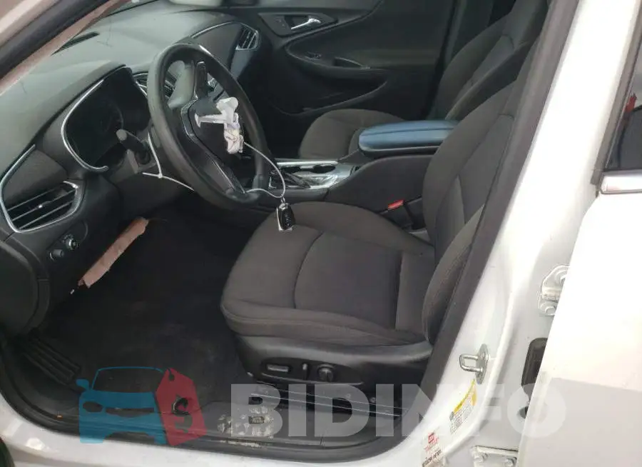 1G1ZD5ST3JF264143 Photo# 7