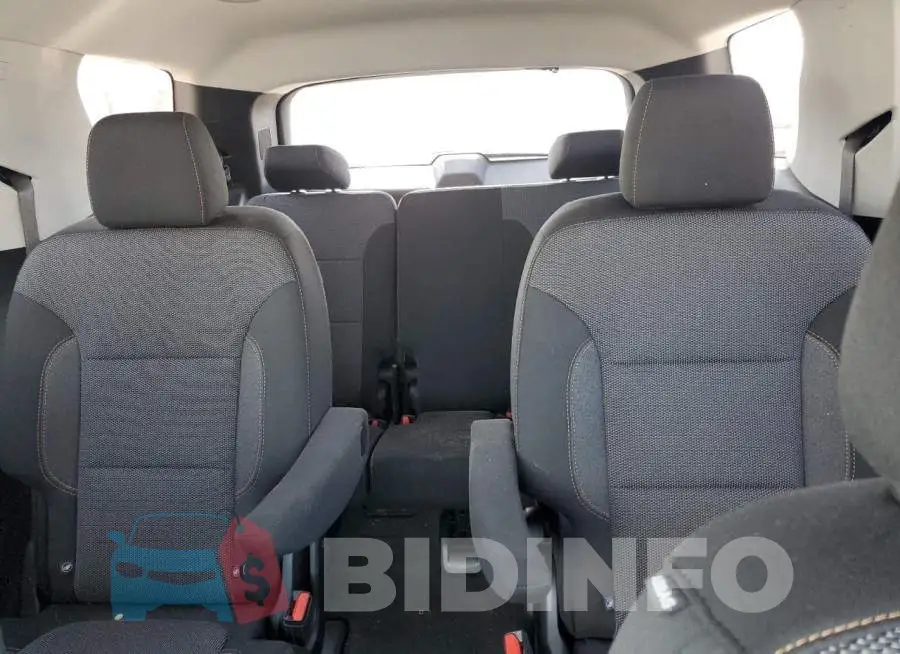 1GNEVGKW4MJ114818 Photo# 10