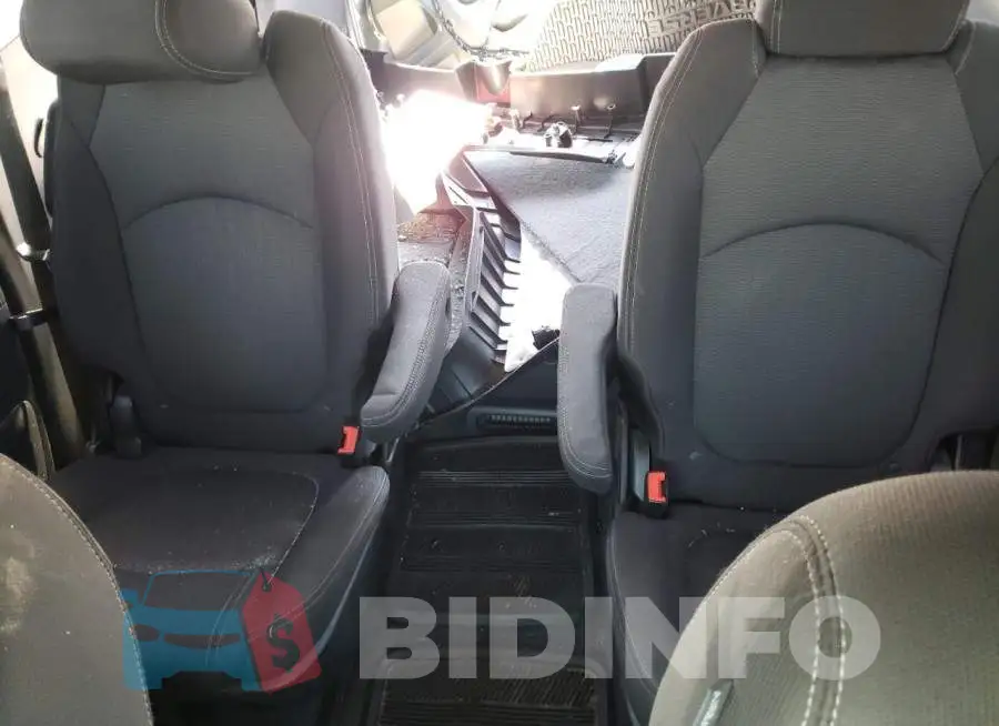 1GNKVGKD0EJ297718 Photo# 10