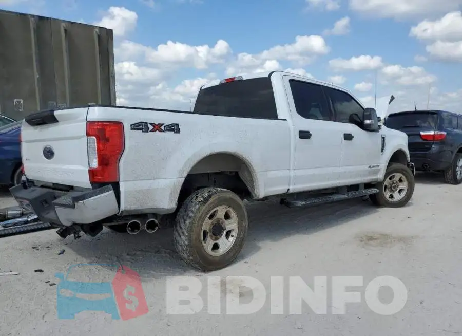 1FT7W2BT6KEC40224 Photo# 3