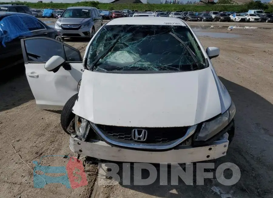 19XFB2F70FE216581 Photo# 5