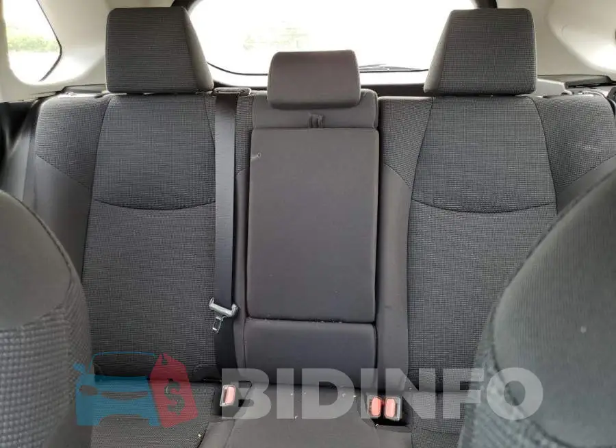 2T3G1RFV3MC154045 Photo# 10