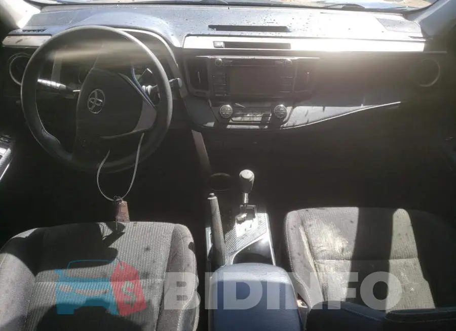 JTMWFREV6FD071318 Photo# 8