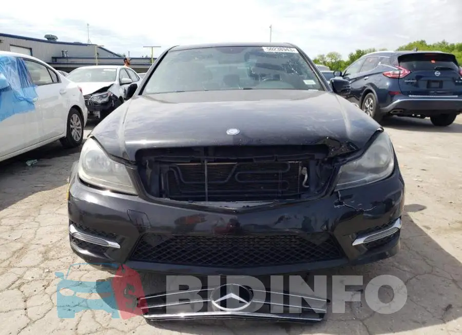 WDDGF4HB2ER305566 Photo# 5