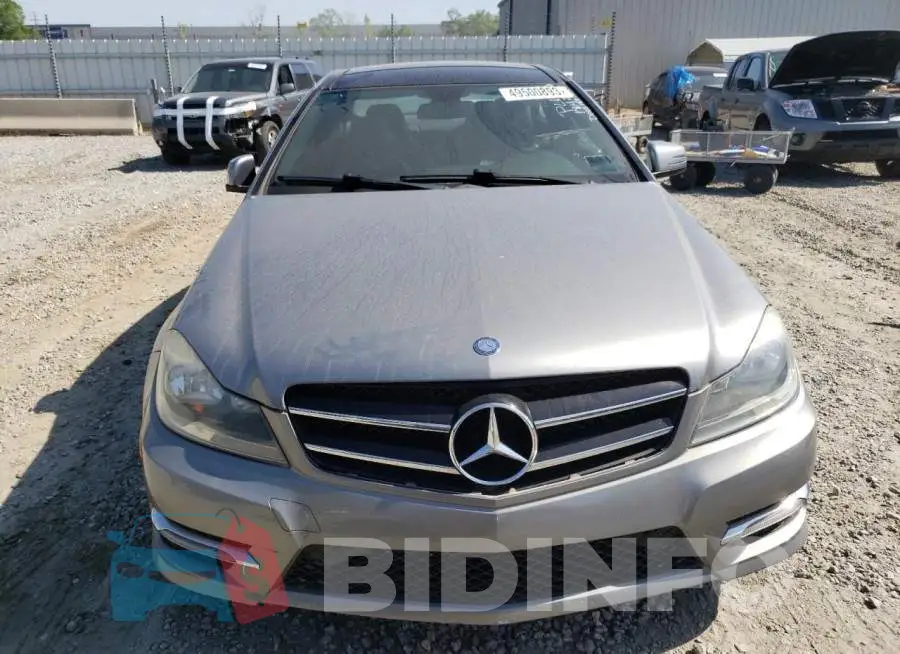WDDGJ4HB4EG292488 Photo# 5