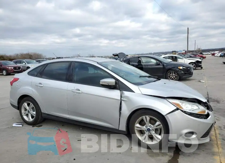 1FADP3F25EL244553 Photo# 4