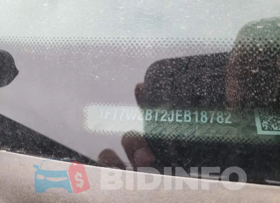 1FT7W2BT2JEB18782 Photo# 12