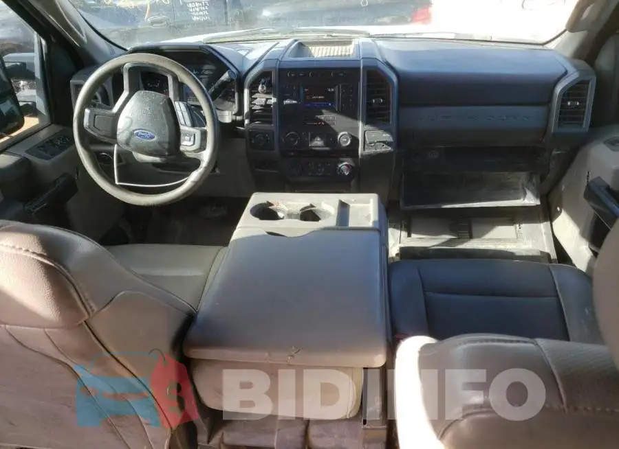 1FT7W2BT2JEB18782 Photo# 8