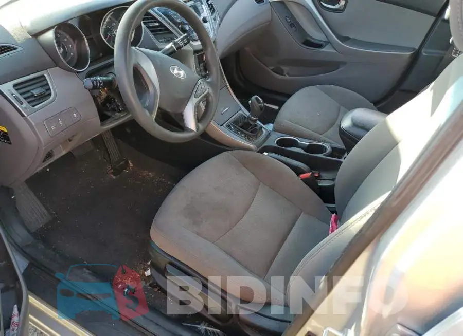 5NPDH4AE3GH794081 Photo# 7