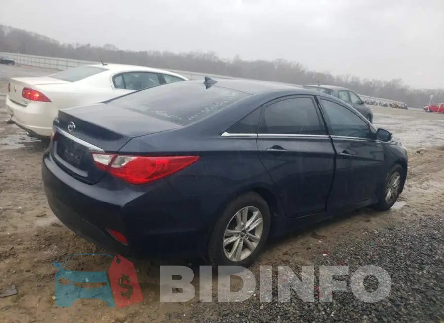 5NPEB4AC2EH879186 Photo# 3