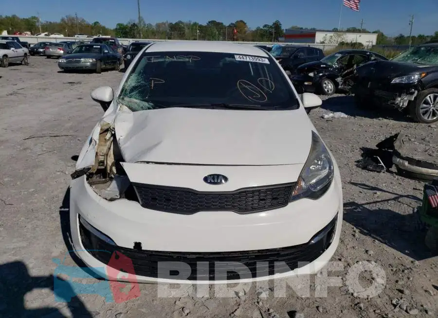 KNADM4A36G6639011 Photo# 5