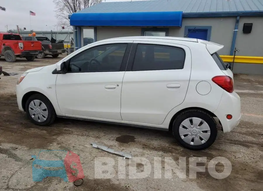 ML32A3HJ2FH052134 Photo# 2