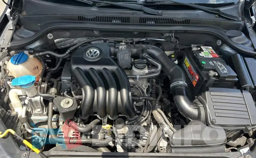 3VW1K7AJ2FM294180 Photo# 7