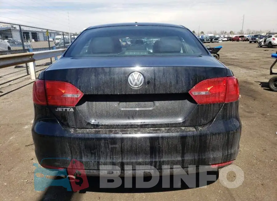 3VW2K7AJ8EM436311 Photo# 6