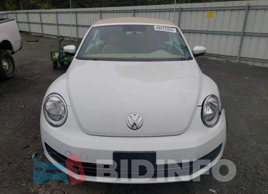 3VW507AT0FM811761 Photo# 5