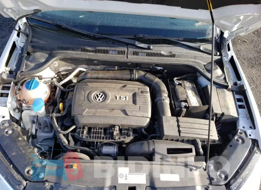 3VWD17AJ0FM325443 Photo# 11