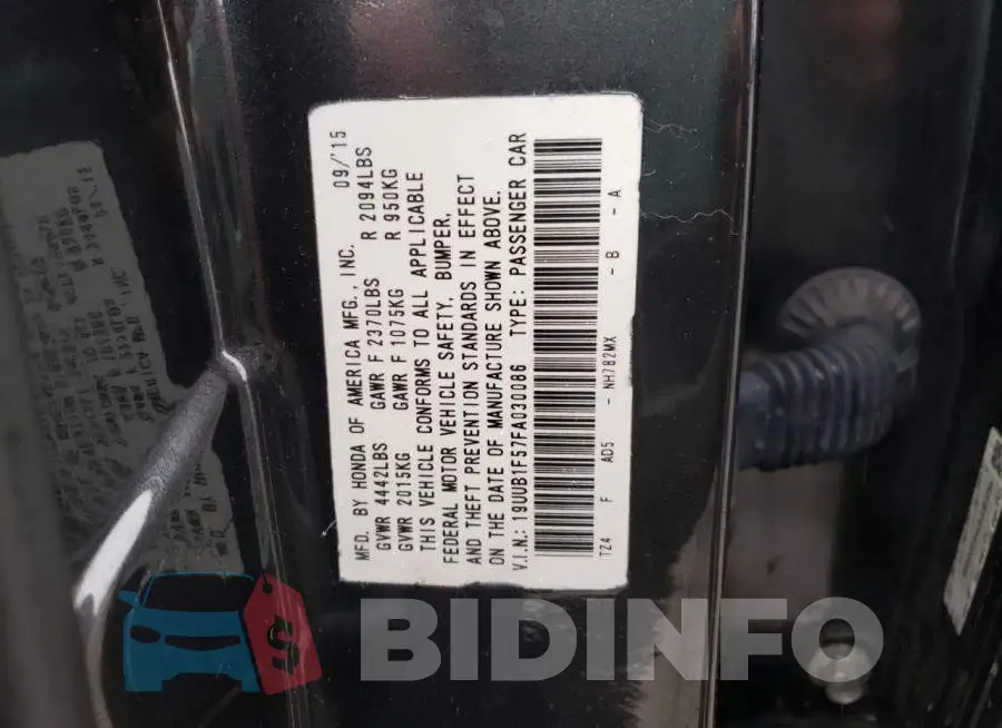 19UUB1F57FA030086 Photo# 12