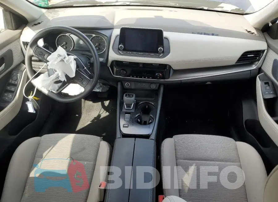 5N1BT3BA8PC744182 Photo# 8