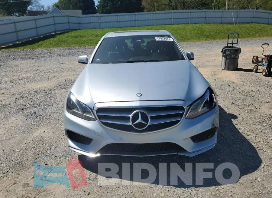 WDDHF5KB6FB141106 Photo# 5