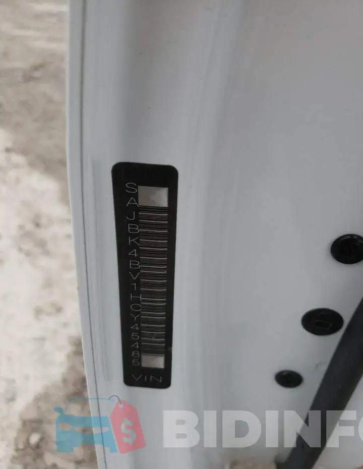 SAJBK4BV1HCY45485 Photo# 12