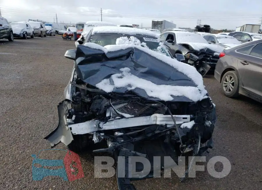WBA8E1G58GNT33536 Photo# 5