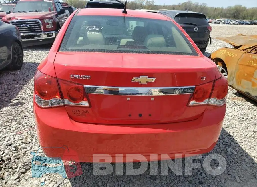 1G1PE5SB2E7301677 Photo# 6