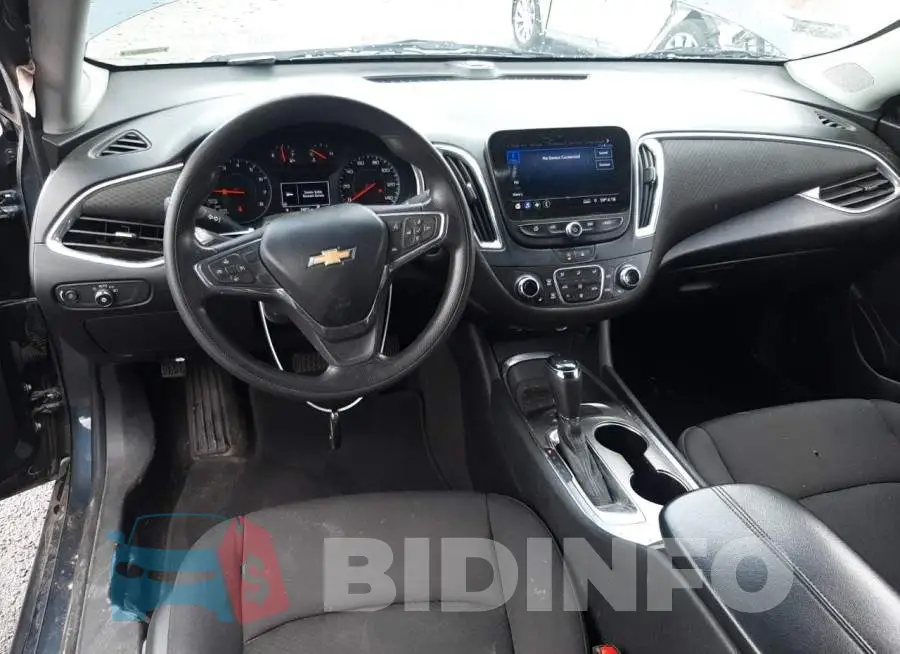 1G1ZD5STXLF111200 Photo# 8