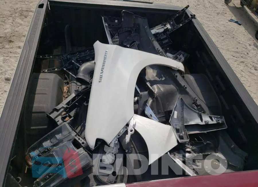 1GCRWCED5LZ158773 Photo# 12