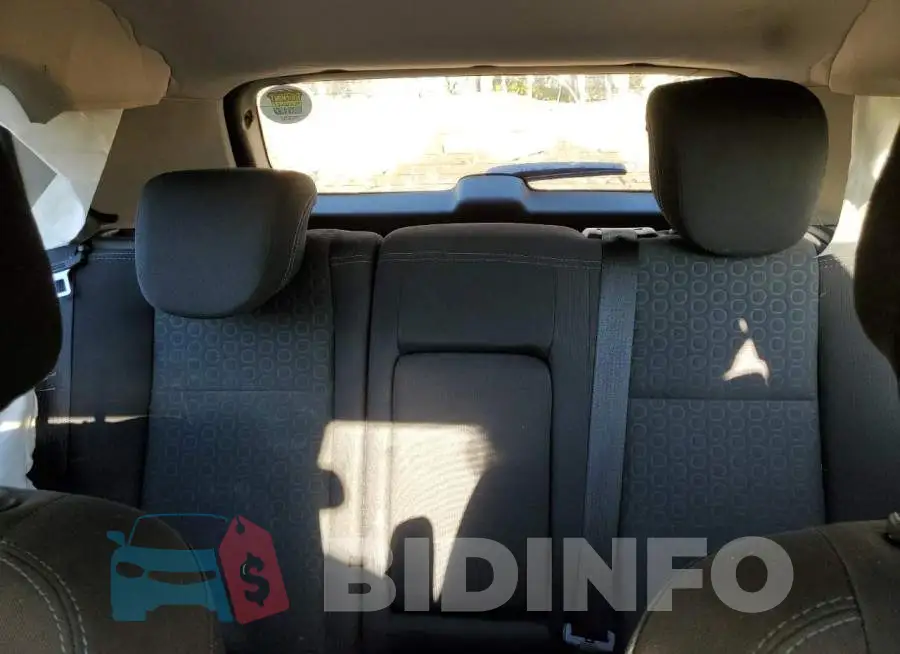 3GNCJNSB8GL267865 Photo# 10