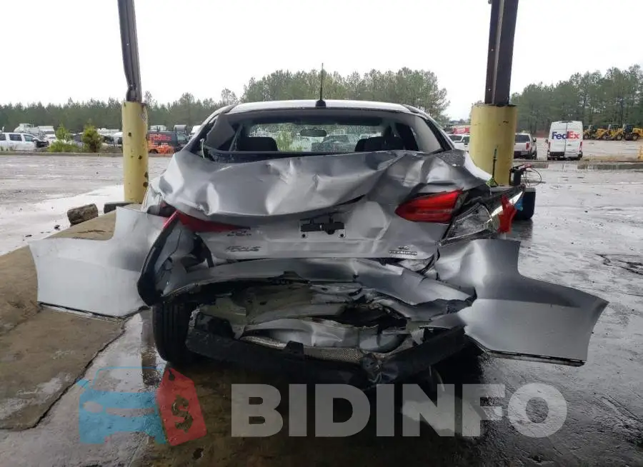 1FADP3F22GL355483 Photo# 6