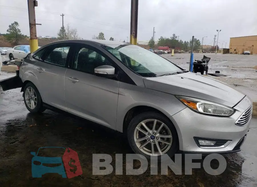 1FADP3F22GL355483 Photo# 4
