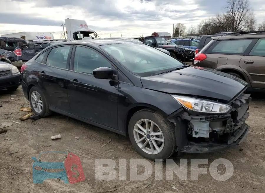 1FADP3F26JL277300 Photo# 4