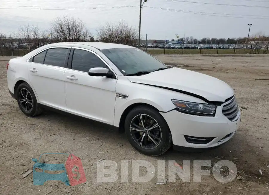 1FAHP2E86GG125889 Photo# 4