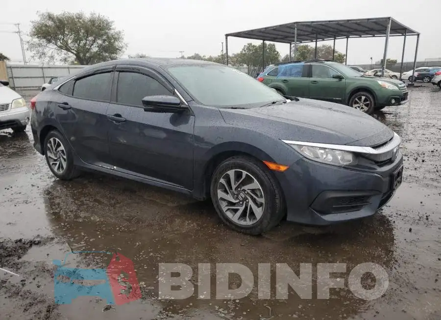 19XFC2F70HE233140 Photo# 4
