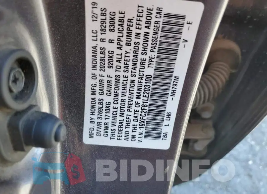 19XFC2F81LE203100 Photo# 12