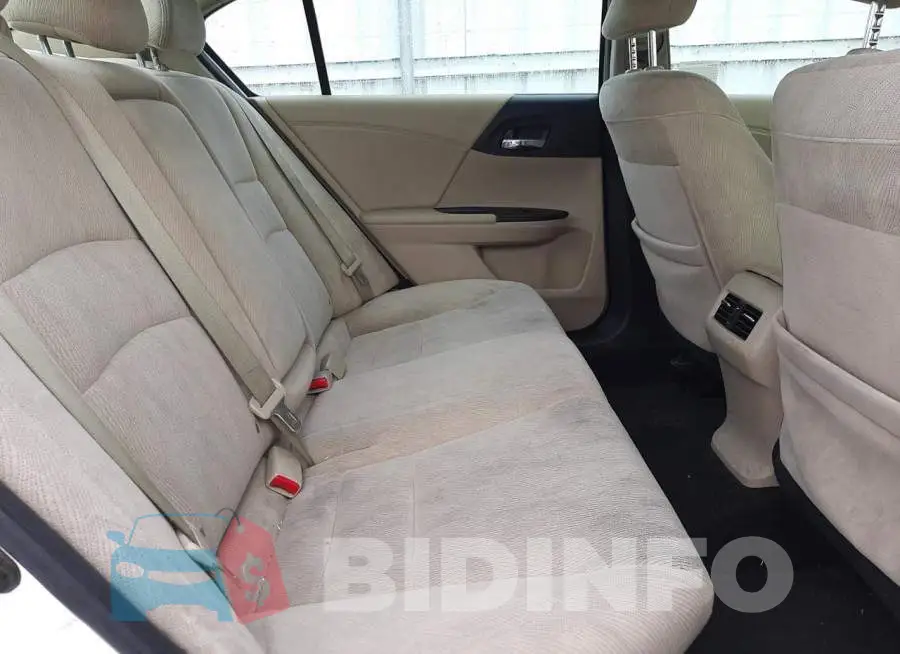 1HGCR2F76FA133286 Photo# 10