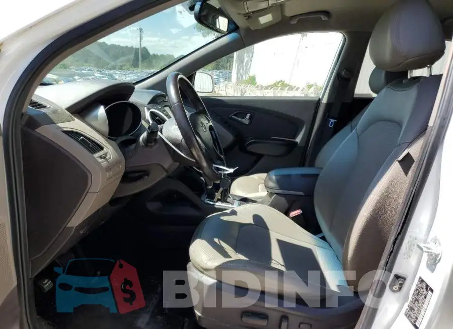 KM8JU3AG2EU927440 Photo# 7
