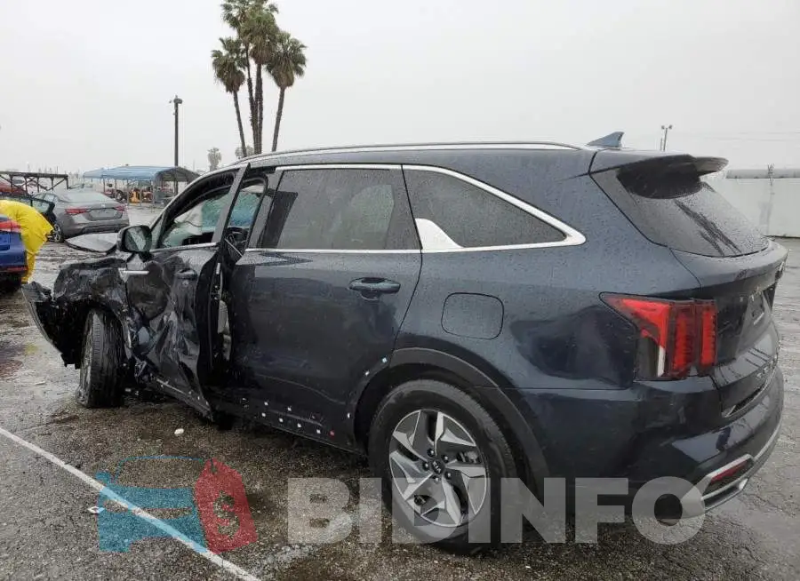 KNDRG4LG3M5024269 Photo# 2