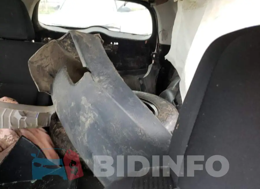 2T3ZFREV3FW215505 Photo# 10