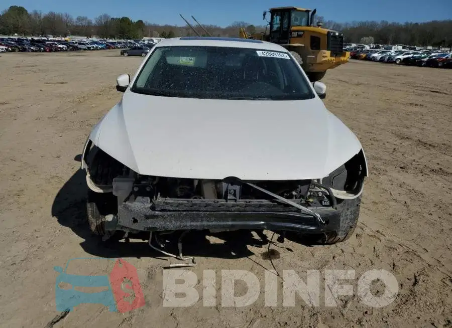 1VWBN7A31EC016769 Photo# 5