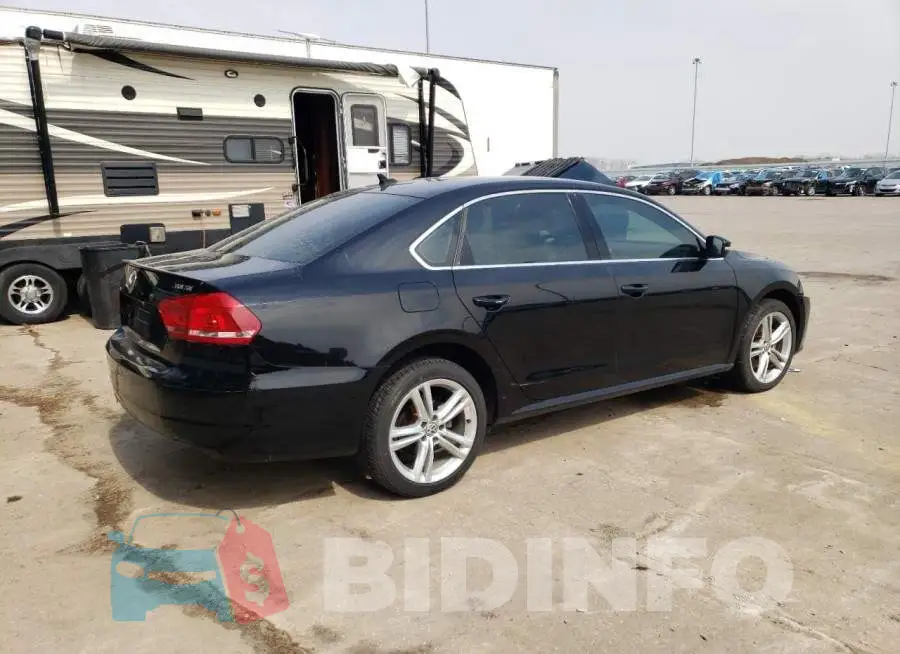 1VWBN7A33EC121328 Photo# 3