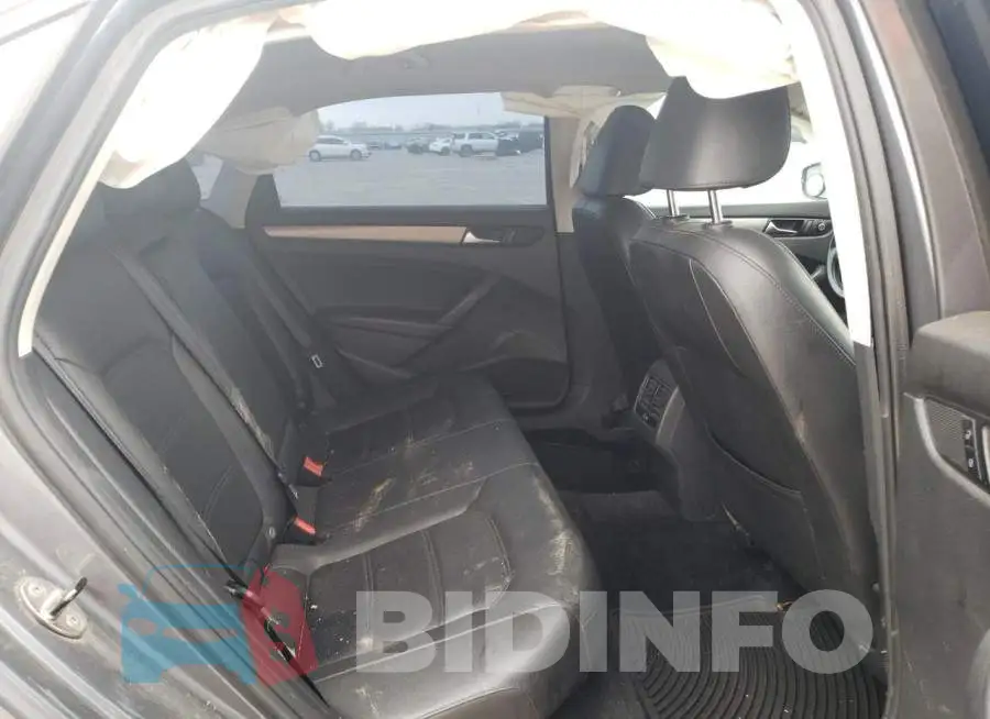 1VWBN7A39EC001775 Photo# 10
